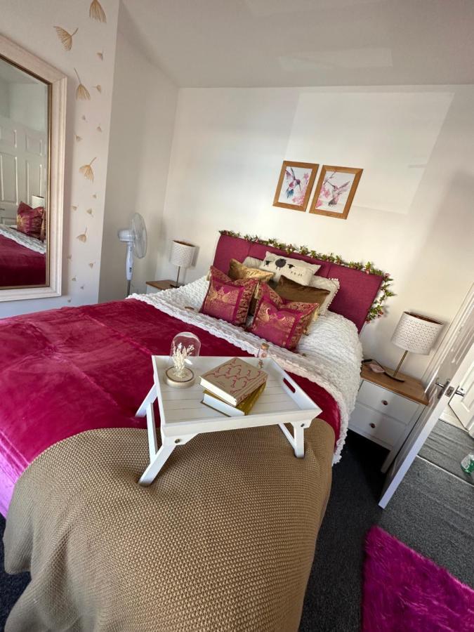 Ty Pentref - Cwmcarn Village House Buitenkant foto